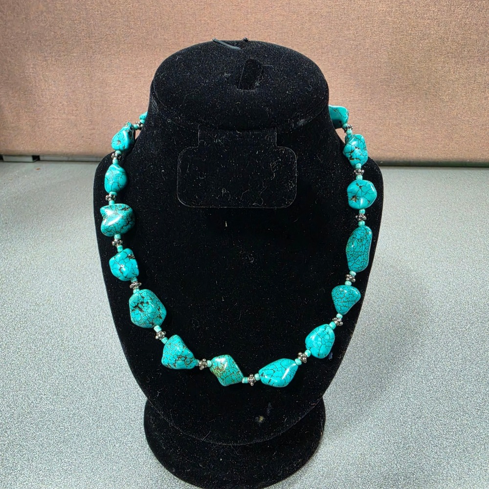 Turquoise Nugget Necklace Womens Excellent Native American Statement